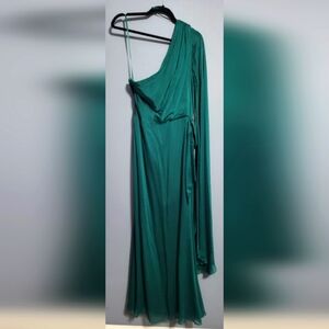 Size 14 Alex Marie Green Dress